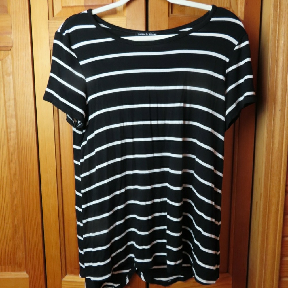 Black and White striped Split Back Top